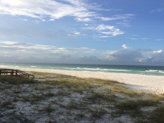 Summerwind SNOWDRIFT Private beach Private Road Newly Renovated #9