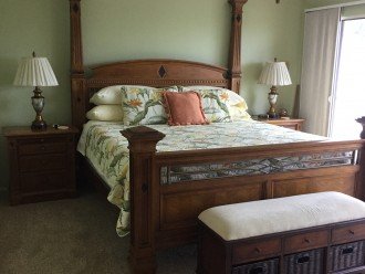 master bed room