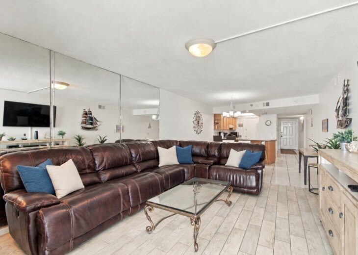 familyroom for the whole family.png