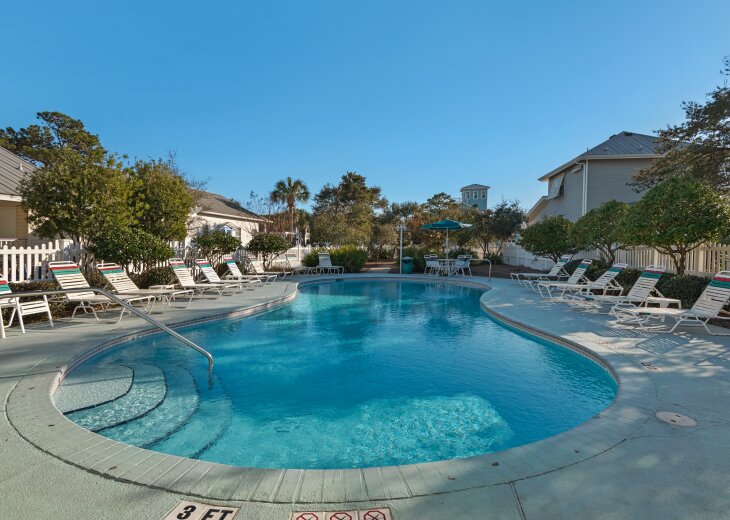 Neighborhood Pool to Enjoy