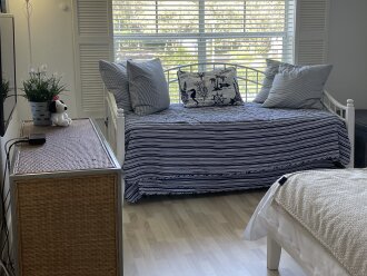 2nd bdrm