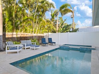 Mermaid Sunset! Coastal beach home w/pool 200 steps to beach!