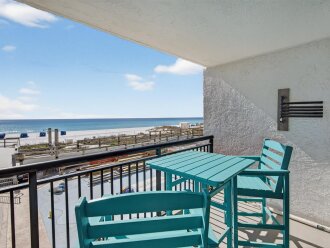 Awesome Direct Ocean Views! Resort on Beach! Heart of Destin! Close 2 Everything