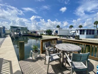 Intracoastal Canal Front Gorgeous 3 bed 2 bath home