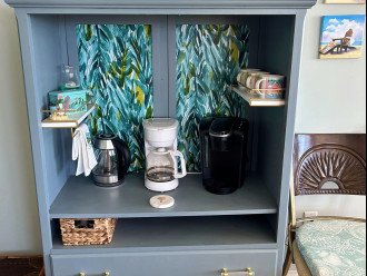 Coffee/Tea Bar- Kuerig Coffee & Mr. Coffee Coffee Makers & electric tea kettle