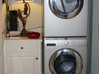 Samsung Full size Washer Dryer