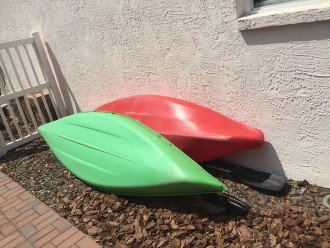 2 kayaks for your use