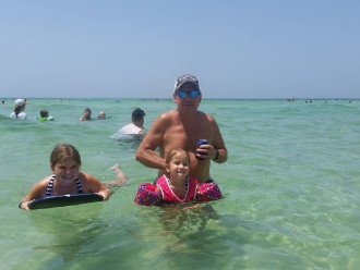 Shallow waters for sand dollar searches