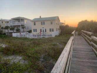 Beautiful 5 bedroom, 4.5 bath oceanfront home. Close to everything! #35