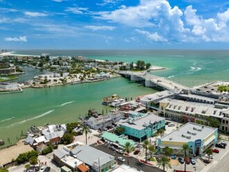 The Seashell Sanctuary, Sleeps 8, Beach and Pool