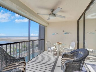 Unforgettable Water Views! Walk To Beach! Beach Gear! Heated Pool, Hot Tub