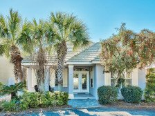 Beautiful home in the secluded privacy of Emerald Shores.