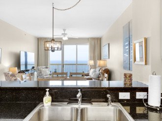 Amazing Views ~17th Floor~BEACH FRONT~FREE Beach Chairs & Umbrella Service! #10