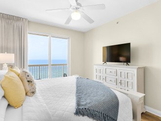 Amazing Views ~17th Floor~BEACH FRONT~FREE Beach Chairs & Umbrella Service! #15