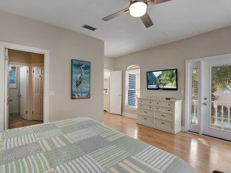 2nd Floor King Master Suite with Bathroom, Private porch and walk-in closet