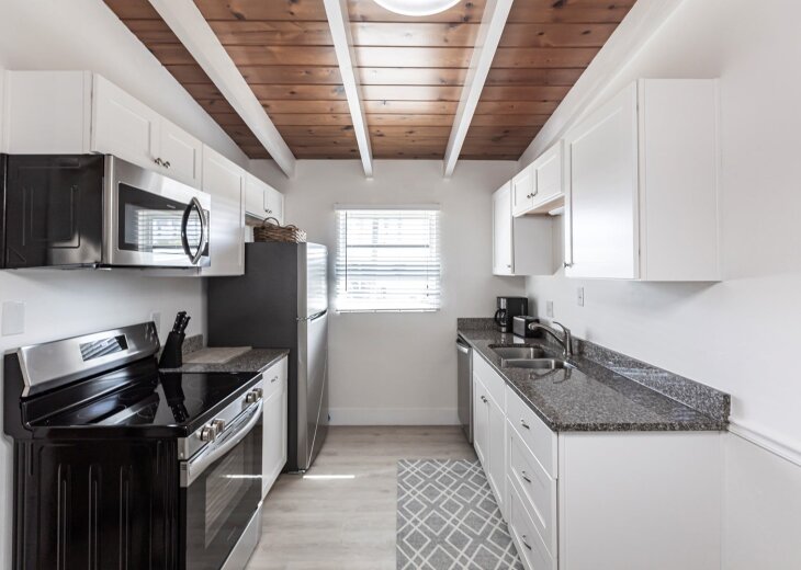 05 Kitchen