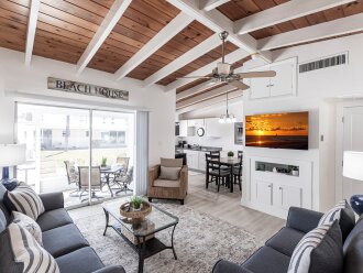 14 Premium - Beach Bliss - Relax in a Gorgeous One-Bedroom Villa on Siesta Key
