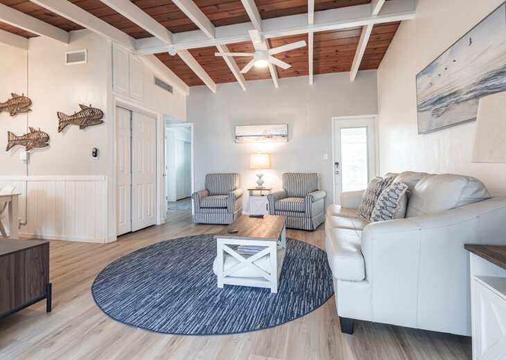 03 Living Room