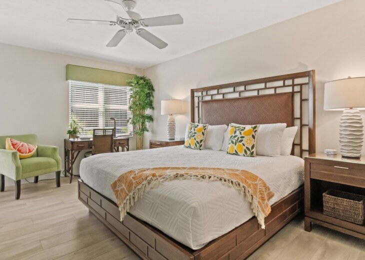 Wake up rested in the king suite