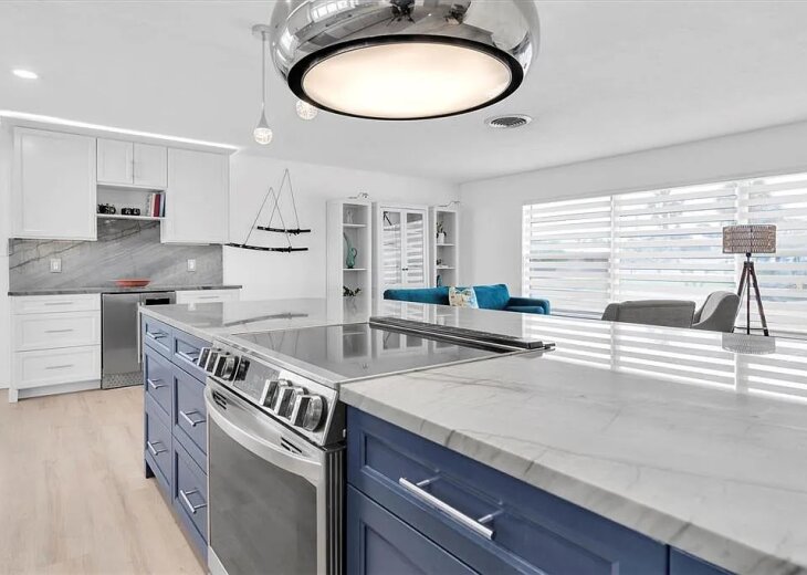 Kitchen, cook's view