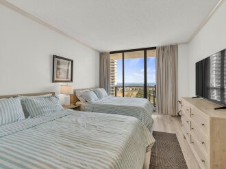 Fabulous Studio! Free Beach SRVC! Free Beach Bonfires! Sports Deck! Water Views