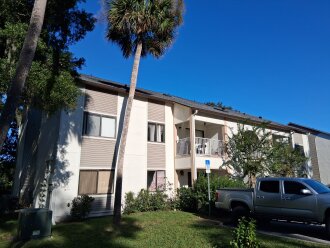 Lovely Daytona area Condo / Near Drive on Beach. Attn: SNOWBIRDS
