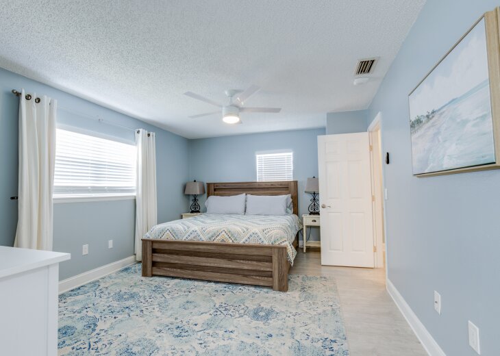 Spacious Master bedroom with ceiling fan