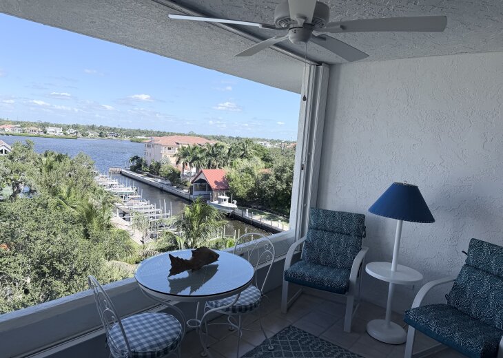 Furnished Screened Lanai View of Intracoastal/Boat Basin