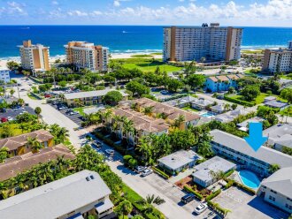 BeachEscape Pompano Beach, Furnished 1BR Half a Block to the Beach