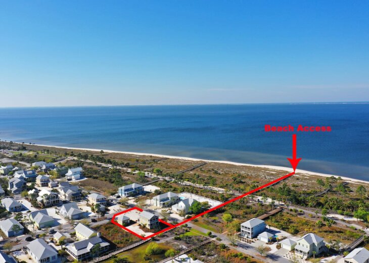 1 minute walk to the beach