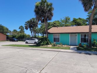 Quiet & Private Walkable ADA Oasis in Paradise!