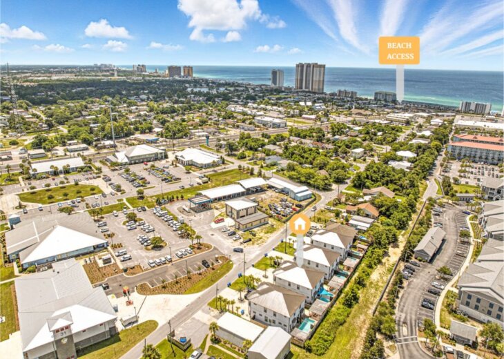 Enjoy Beach Access #65 just a short 10 minute walk away! Or drive the golf cart to get there even faster :)