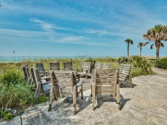 Sand Blast - Lovely Beachfront Home with Tons of Space!