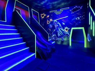 Sunset Getaway ~ Game-room, Pool, Close to Disney