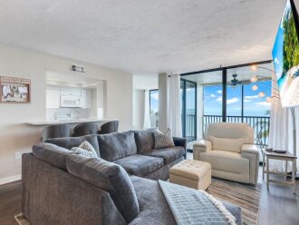 Bayshores on Vanderbilt Beach - BYSH 142