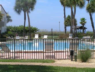 Beach Paradise, Venice Island FL, Private Beach Access, Pool, 2 Bed/2 Bath #1