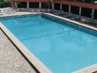 Casa Blanca pool