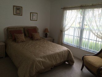 Queen guest bedroom