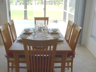 Easy dining