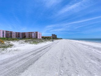 Luxurious 3-BR/2-BA condo on the Gulf of Mexico #49