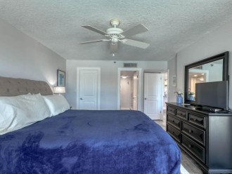 Luxurious 3-BR/2-BA condo on the Gulf of Mexico #27