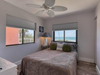 Luxurious 3-BR/2-BA condo on the Gulf of Mexico #42