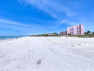Luxurious 3-BR/2-BA condo on the Gulf of Mexico #50