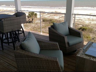 Gulf Front beach home with open concept and elevator. #41