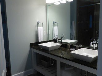 'Sunflower' Master Suite double sink