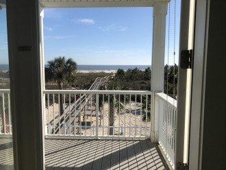 2019 Beach View from King Master