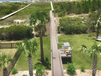 Tranquil Seclusions boardwalk with beach storage 2018