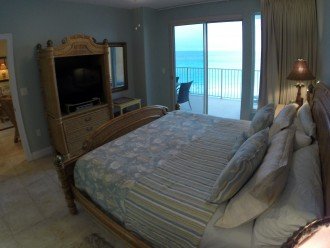 Master Bedroom Suite-King Bed, Vizio HD Smart TV, DVD player & balcony access
