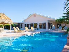 Privacy On Sombrero Beach With Heated Pool, Deep Water Dock, Ocean View