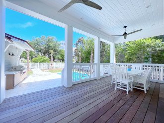 Gorgeous 5 Bed Pool Home Short Walk to the Beach Free Bikes and Golf Cart-WR122 #30